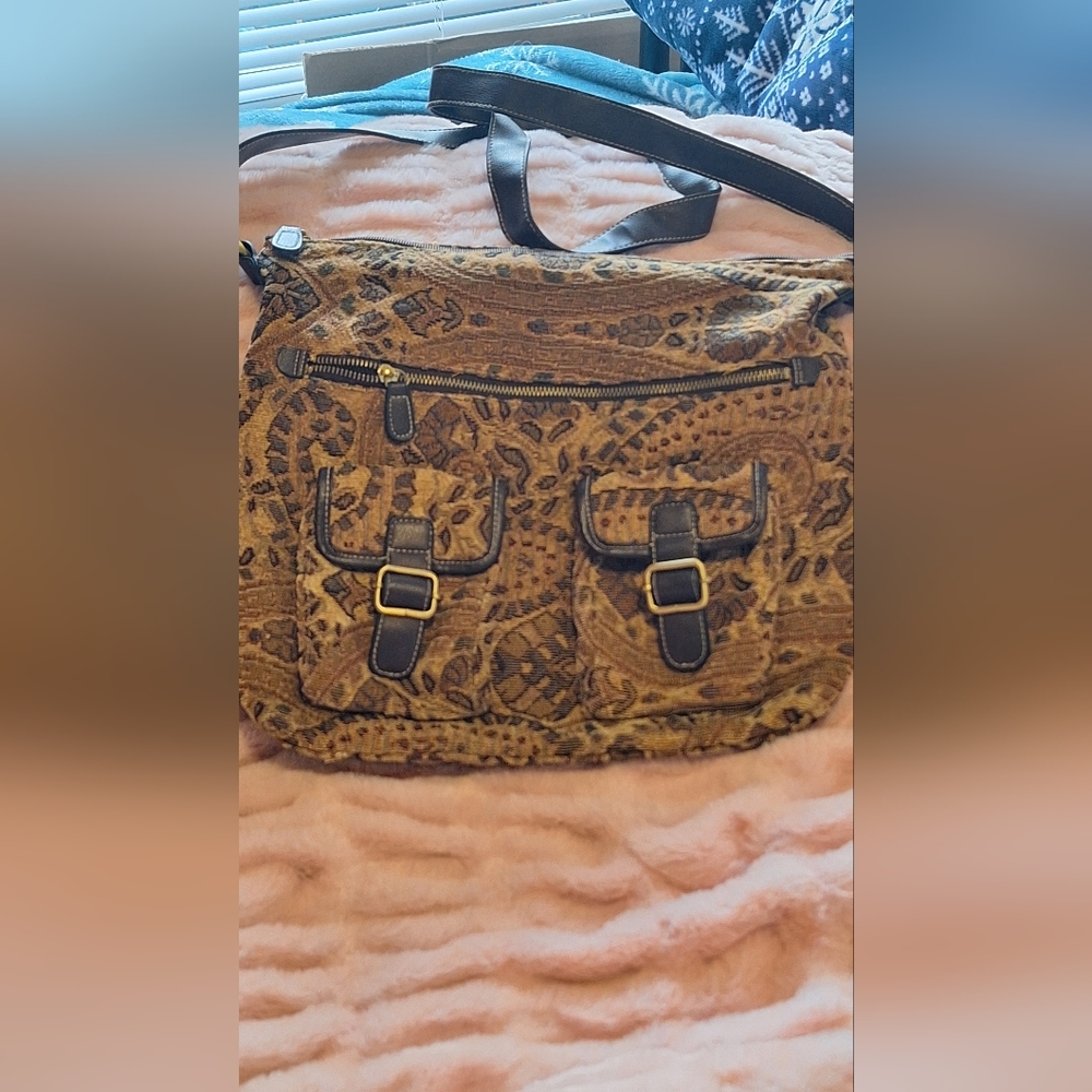 Purse - Picture 2 of 5